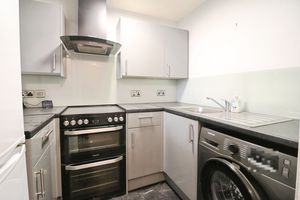 Photo 19- click for photo gallery